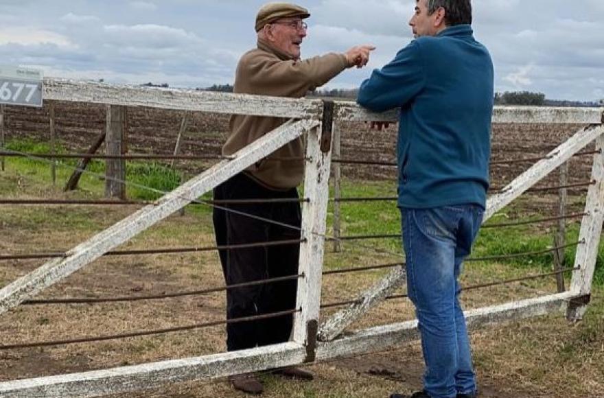 Visita al paraje rural Manantiales.