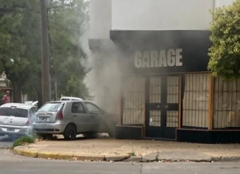 Al lugar acudieron los Bomberos Voluntarios con dos dotaciones al mando del comandante Gerardo Zaccheo.