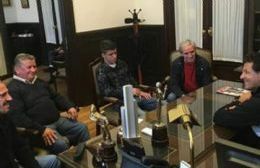 Curuchet entregó subsidio a deportista local