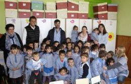 Echarren : "Como buen peronista no vino con las manos vacías"
