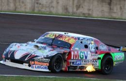 Costanzo larga en la primera fila del TC Pista