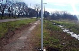 Comenzaron las obras de iluminación de la bicisenda en Villanueva