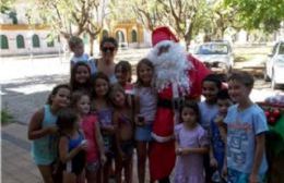 Papá Noel estará visitando los barrios de nuestra ciudad