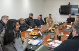 Reunión en el Puerto La Plata por el Desembarco de inmigrantes en el marco de la Fiesta Provincial