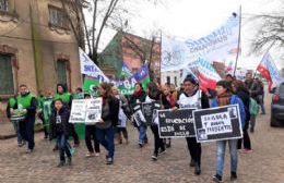 Docentes se manifestaron frente al Consejo Escolar y Jefatura Distrital