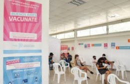 Habilitan la vacunación de refuerzo sin turnos para mayores de 30 años