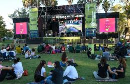 Continúa la Kermesse de la Laguna