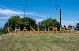 Los famosos atardeceres de Chascomús ya están reflejados en el ingreso a nuestra ciudad