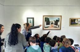 El área de turismo municipal ofrece charlas y visitas guiadas gratuitas a establecimientos educativos